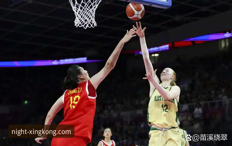 如何从一场女篮胜利中，窥见“一大四小”阵容的创新未来？